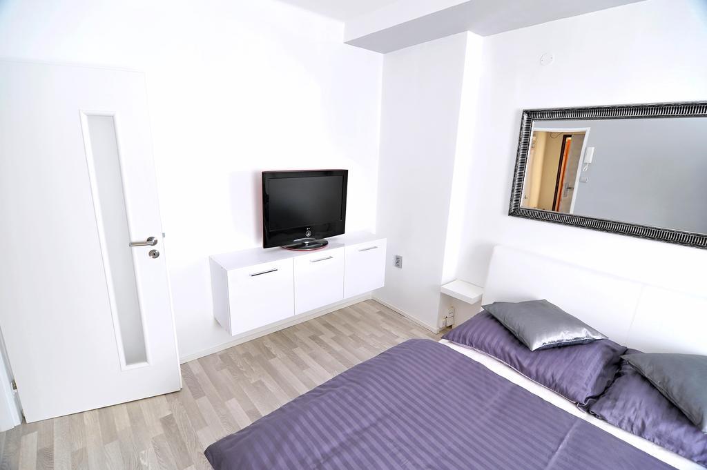 Avax Apartment ลิเบอเรซ ภายนอก รูปภาพ